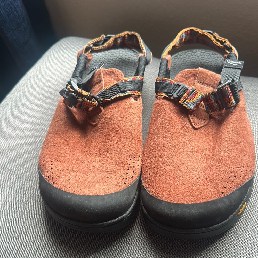 Bedrock Suede Clog - Rust Orange